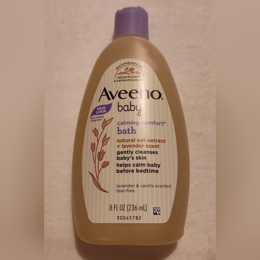 NEW! AVEENO Baby Calming Comfort Bath - Oatmeal Extract & Lavender 8oz